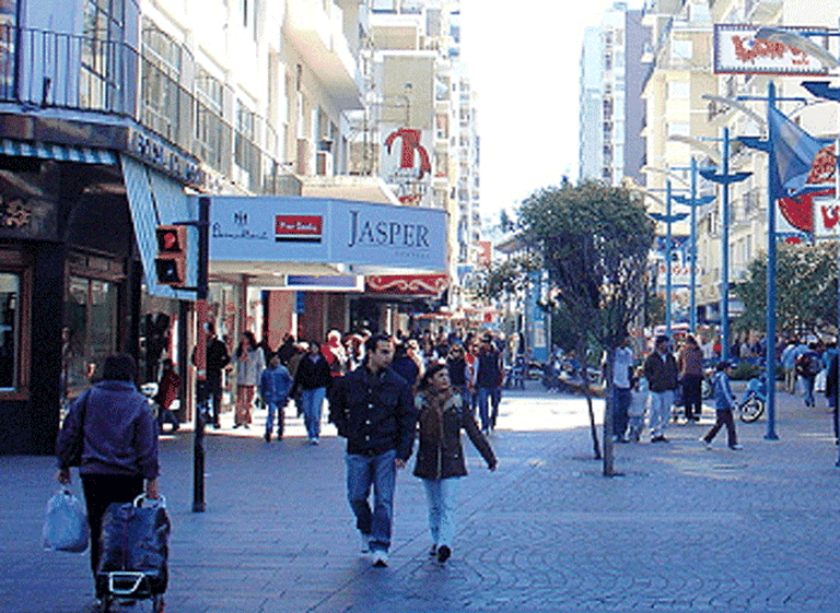 En la Costa, controlan que los comercios exhiban los precios al público
