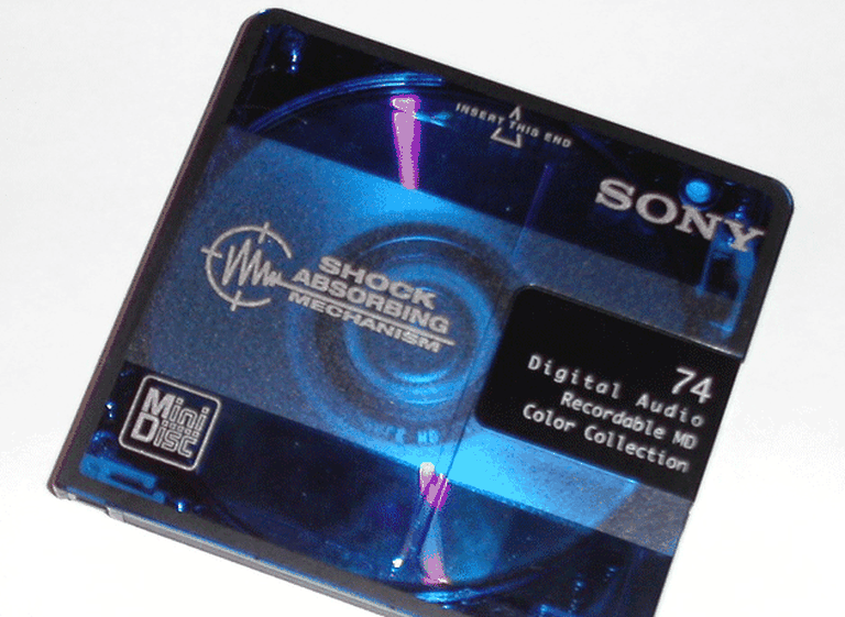 Sony sigue con su "purga" tecnológica: luego del Walkman de casete, le llegó el turno al MiniDisc