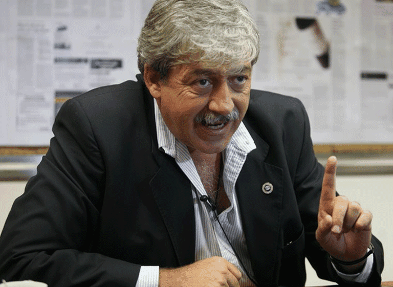 Denuncian a Eduardo Buzzi por evasión en la comercialización de granos
