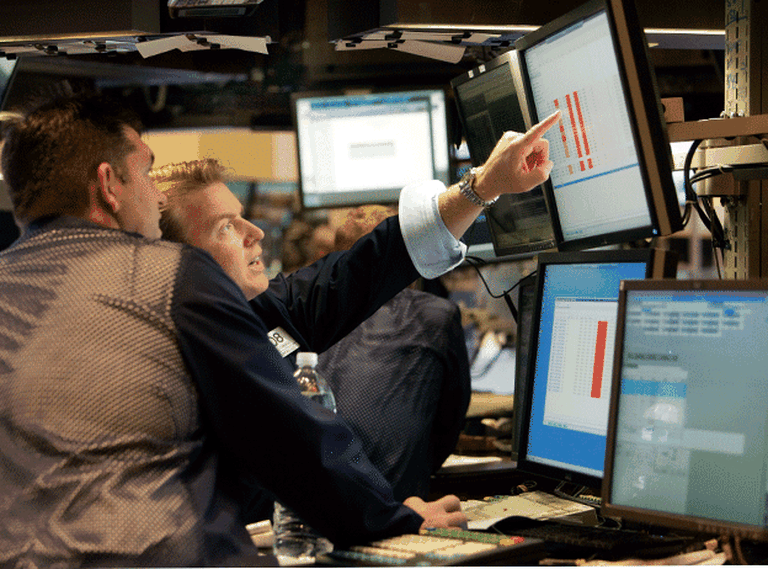 Anses "todoterreno": con ventas masivas de tí­tulos hundió precios de bonos y acciones cerca de 8%