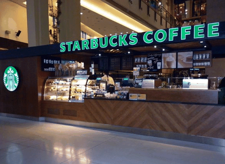 Starbucks inaugura su primera tienda-kiosco en la Argentina