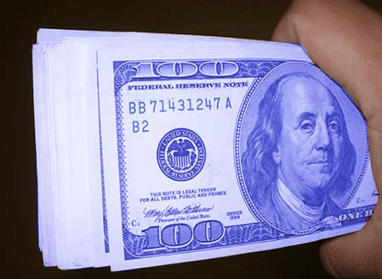 El dólar blue no detiene su avance y se ubicó en los $9,15 para la punta vendedora