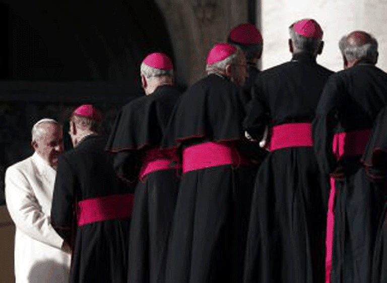 Cuánto cobra un obispo al mes, según la Conferencia Episcopal