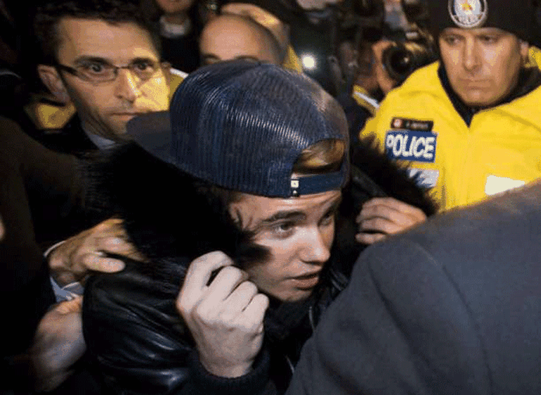 Justin Bieber fumó marihuana y tomó ansiolí­ticos antes de su detención en Miami