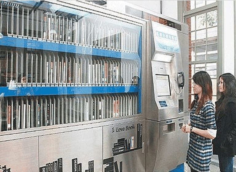 Las 17 cosas más extrañas que salen de las máquinas expendedoras del mundo