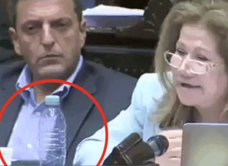 Massa con "superpoderes": tira una botella con la mirada y el video es furor en la web