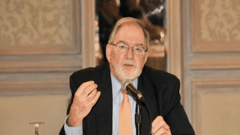 Ex director del FMI afirma que "hacen falta u$s10.000 millones" para calmar los mercados