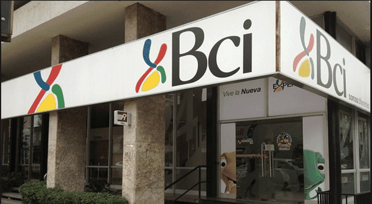 Autorizan al Banco Bci para adquirir el negocio financiero de Walmart en Chile por u$s148 M