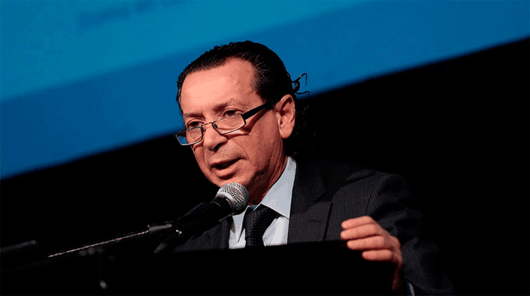 Tras conocerse las cifras de desempleo, el Gobierno pidió la ley de blanqueo laboral y "un cambio productivo"