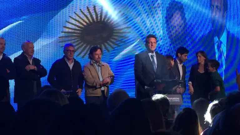 Massa hizo un discurso de tono opositor pero no dio un apoyo explí­cito para Macri