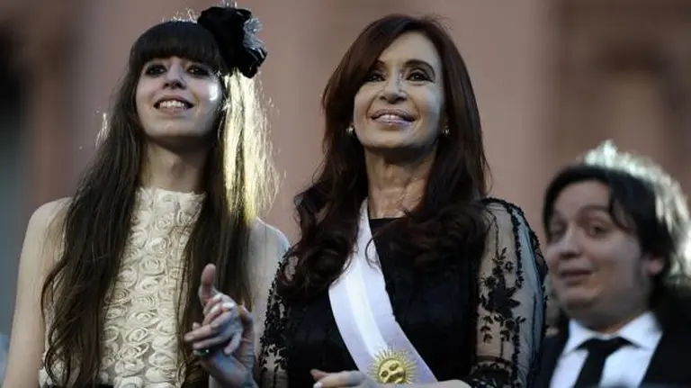 Piden levantar el secreto fiscal de Cristina Kirchner y sus dos hijos
