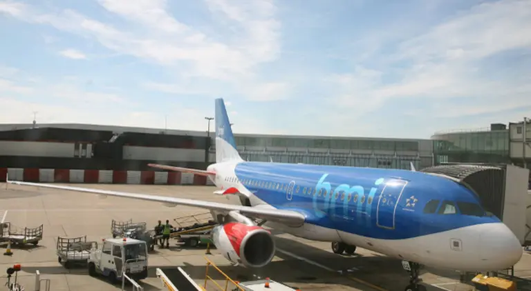 Quebró otra aerolínea en Europa y dejó varados a cientos de pasajeros