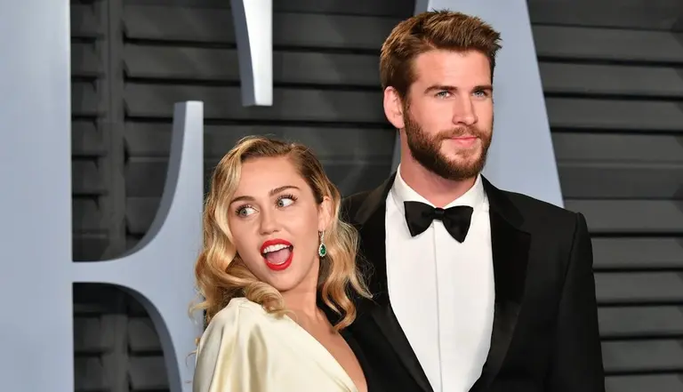 Liam Hemsworth habla después de separarse de Miley Cyrus