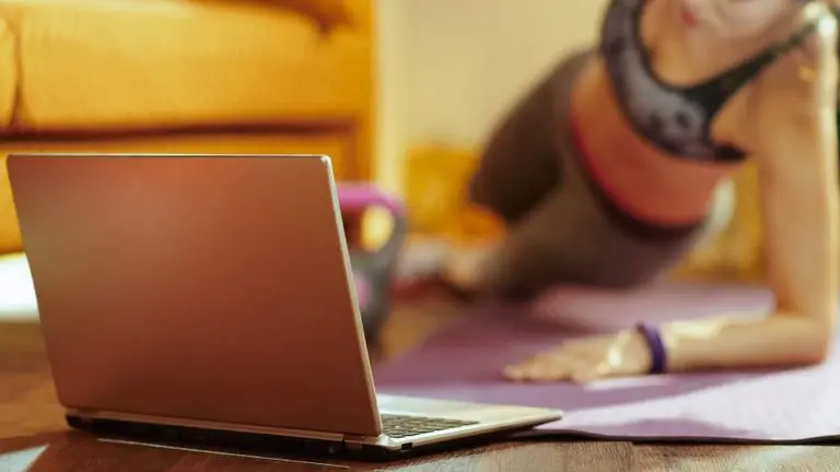 Pequeños ejercicios para hacer en cualquier momento y reemplazar largos entrenamientos