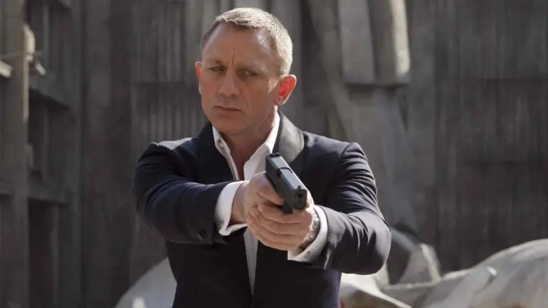 Tras la reciente película de James Bond, surge la duda: ¿cómo son los servicios secretos británicos?