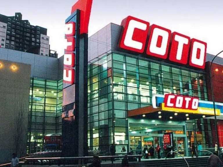 Coto busca empleados y ofrece sueltos de casi $300 mil: requisitos y cómo enviar el cv