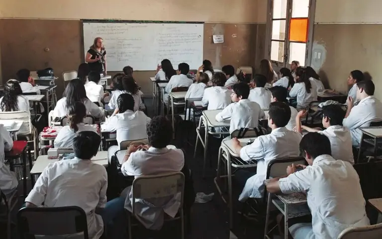 Vouchers educativos: hasta cuándo los prorrogó el Gobierno y quiénes pueden acceder