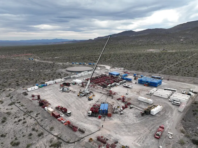 YPF se desprende de dos de sus joyas para enfocarse de lleno en Vaca Muerta