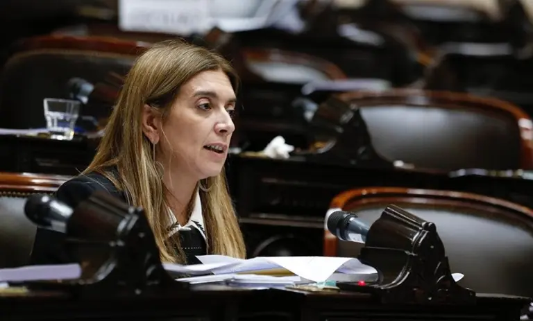 En la previa de otro paro docente, la UCR busca aumentar el presupuesto universitario y restituir el FONID