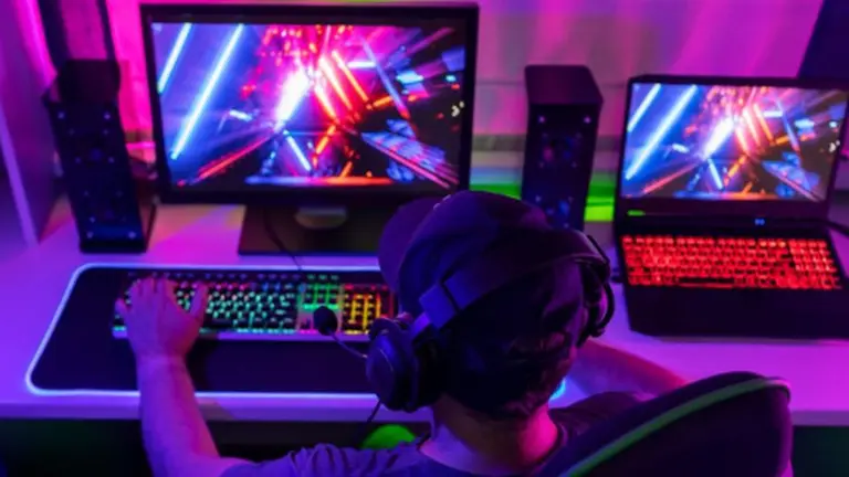 streamer más famoso y rico