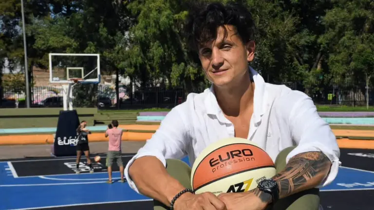 Soñó con fabricar pelotas profesionales en Argentina y hoy le vende al mundo