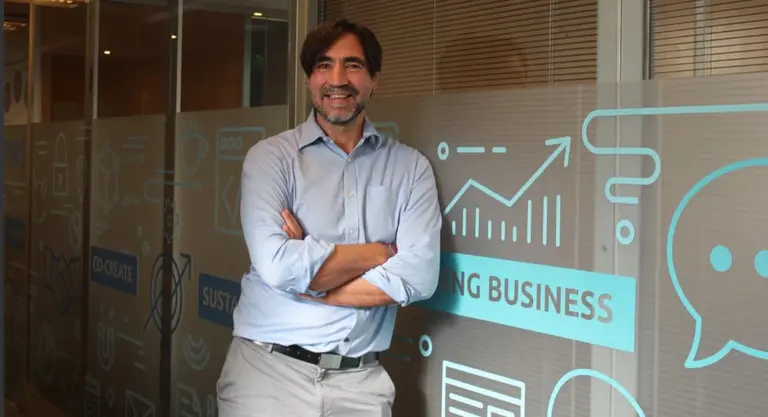 Lanzan un programa gratuito para capacitar a más de 20.000 personas en Inteligencia Artificial