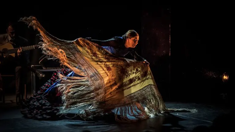 Llega a los escenarios de Buenos Aires la bailaora española que sacude al flamenco mundial