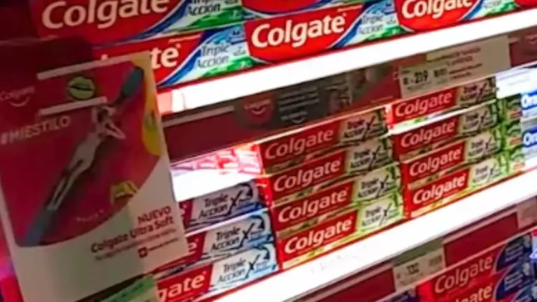 Acusan a Colgate por el uso de metales pesados en sus pastas dentales y plomo, que puede ser riesgoso