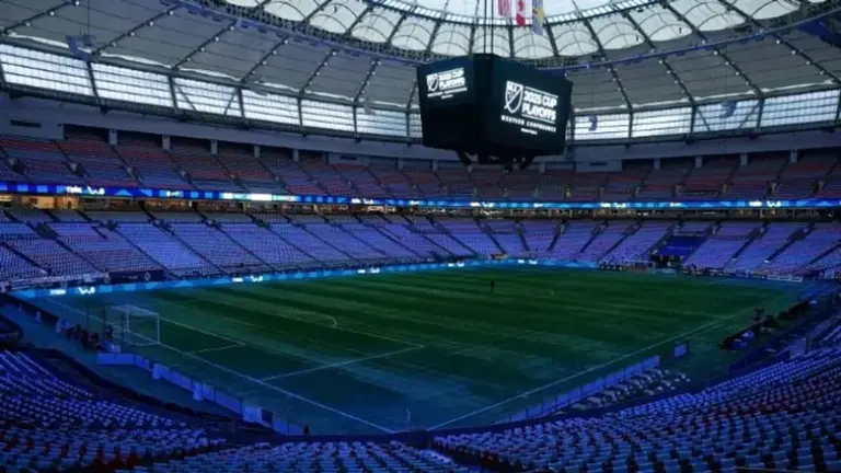 El programa de FIFA que permite a los fanáticos aparecer en los estadios del Mundial