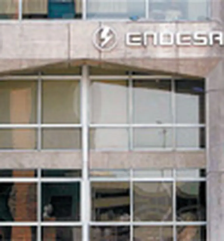 Gas Natural no comprará Endesa y la demandará en la Justicia