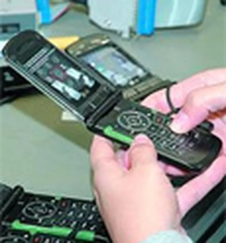 Movistar prueba celulares de tercera generación en México