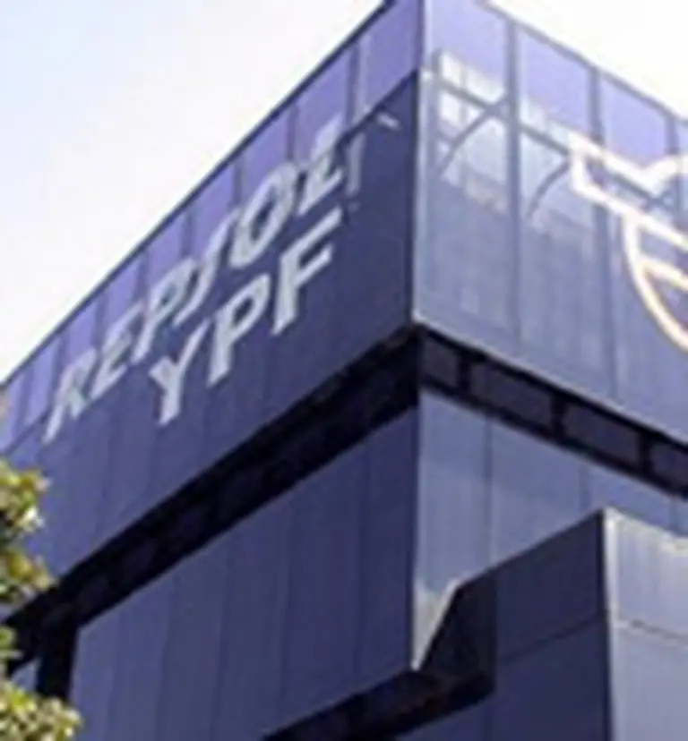 Repsol YPF consigue contrato de gas en Venezuela por 20 años