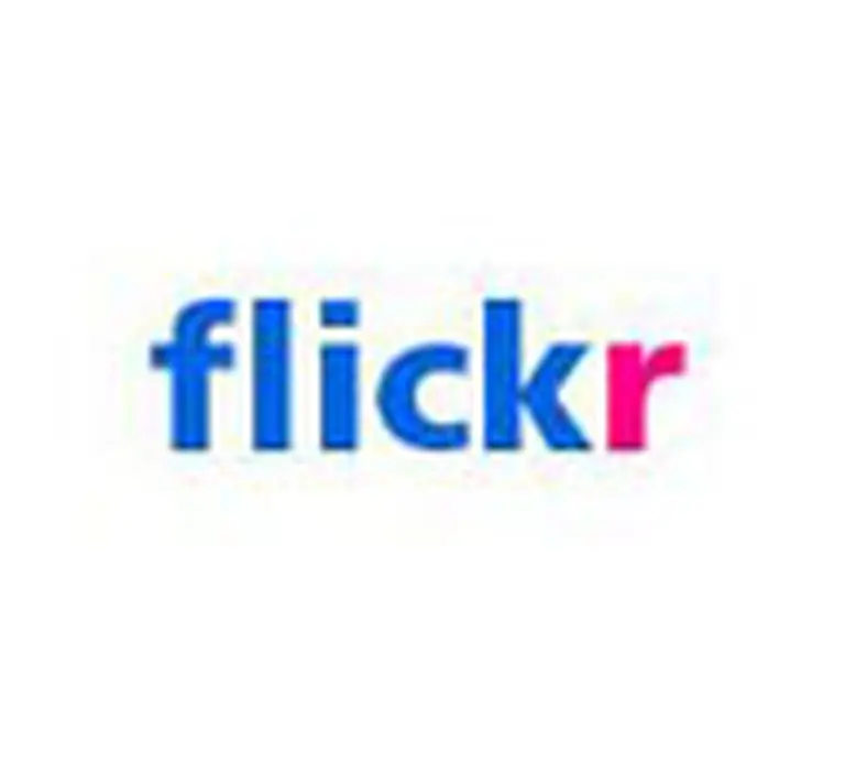 Flickr lanza nueva versión en siete idiomas