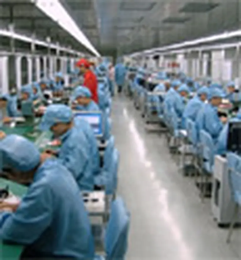 Según FIEL, en septiembre  la industria cayó un 8% respecto de 2015 y 2,6% respecto de agosto