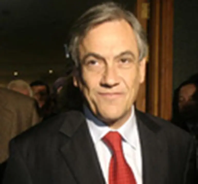 Renunció uno de los dueños de LAN Chile