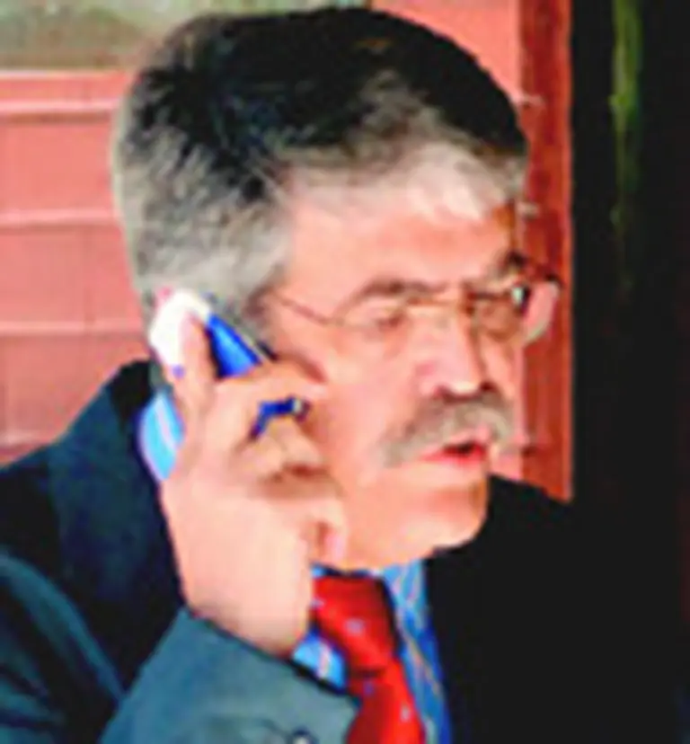 Un fallo prohí­be cobrar cargo adicional para financiar obras