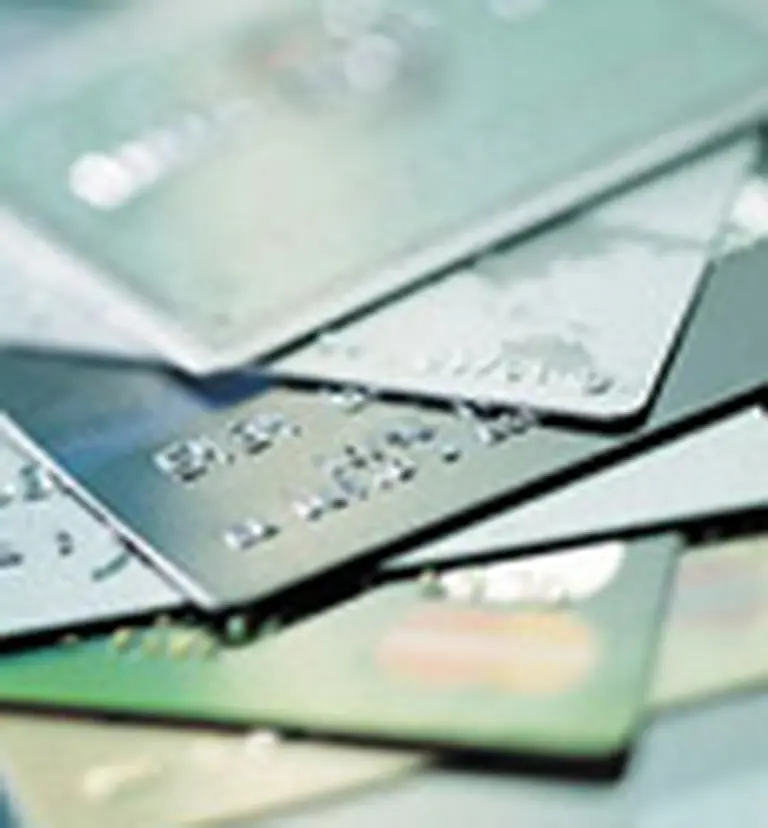 La lista completa de tarjetas de crédito según interés anual