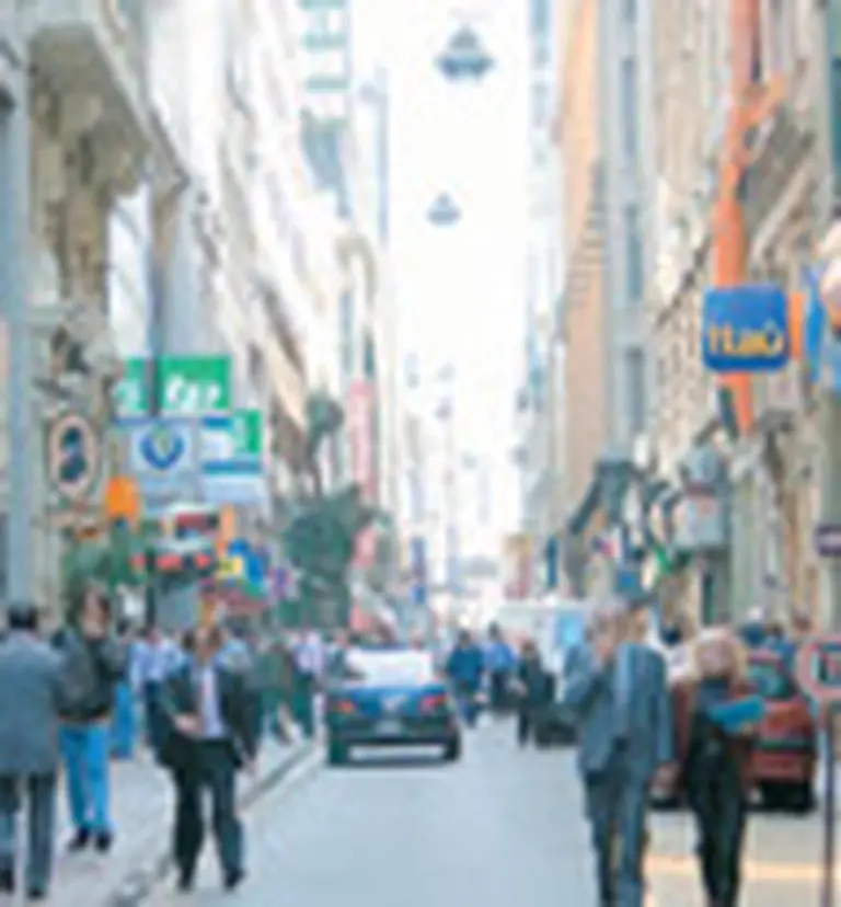 El plazo fijo en pesos enfrenta al dólar con nuevos brí­os