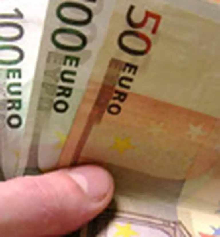 El euro marcó un nuevo récord frente al dólar