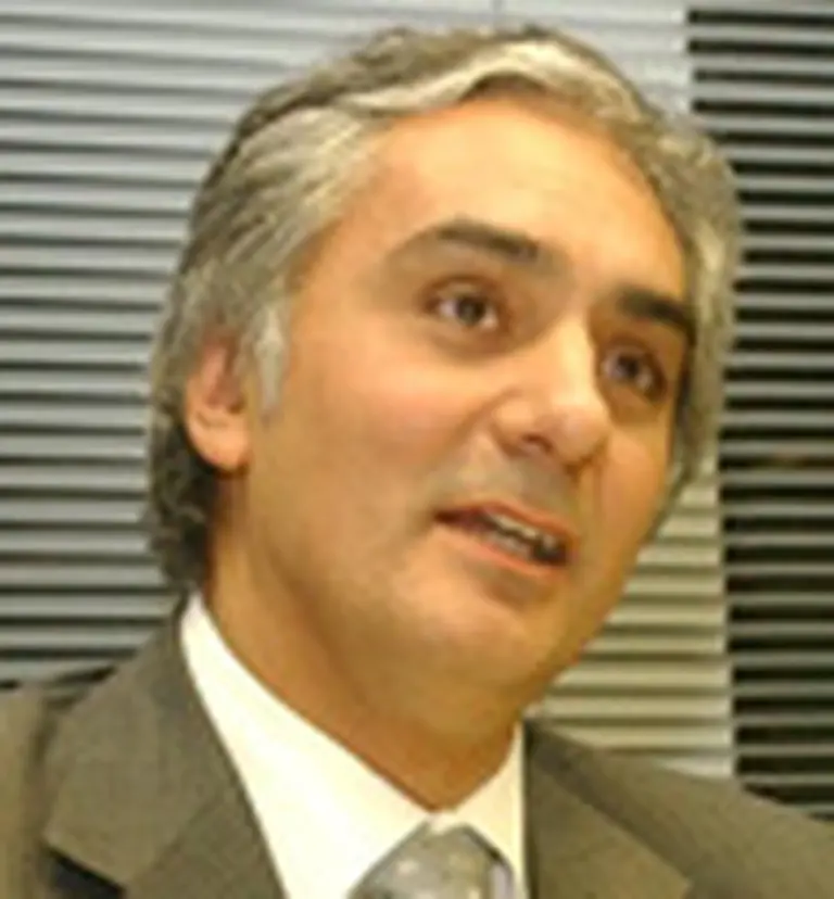 Montoya presentó nuevo sistema para cazar evasores