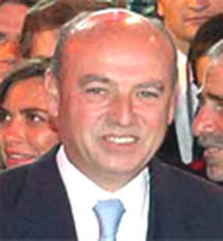 Fraguí­o aseguró que protegerá a la industria del sector externo