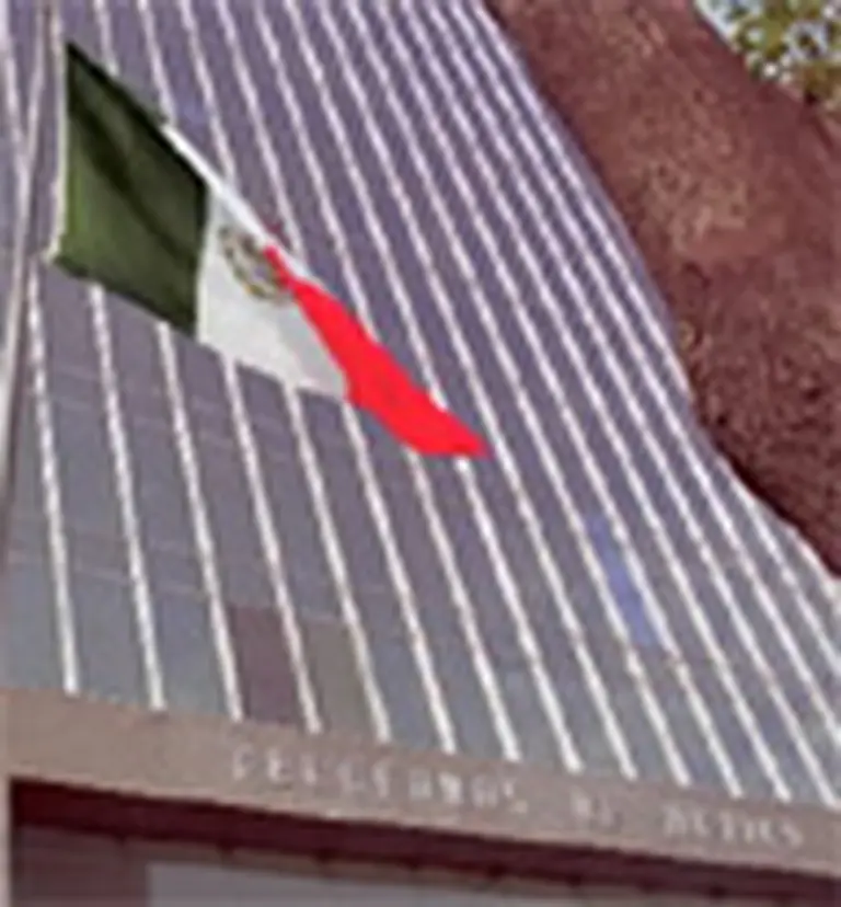 Accionistas de Telmex aprueban la división de sus negocios