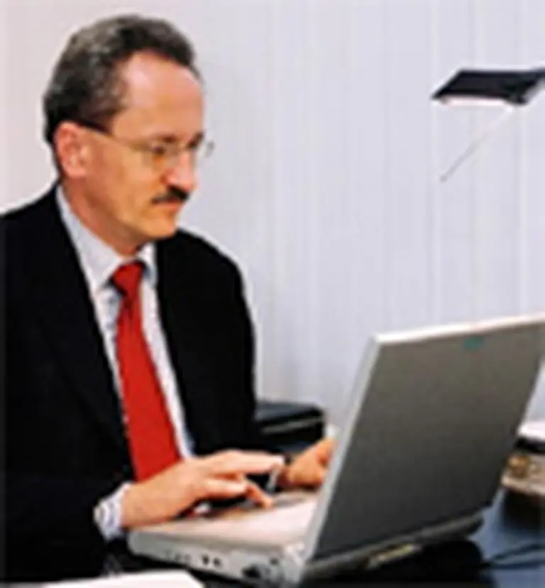 Cómo realizar el cambio de hora en las computadoras