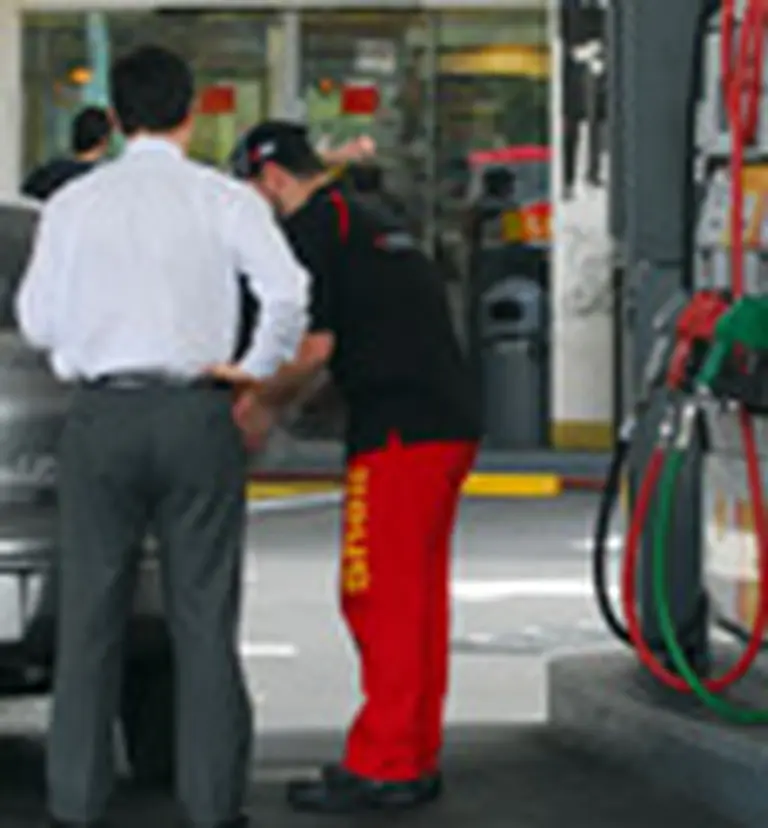 Estacioneros independientes aseguran que falta combustible