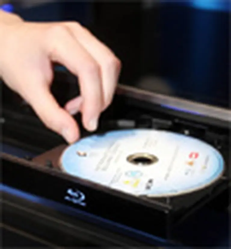 Toshiba baja precios de sus DVDs para alcanzar a Sony