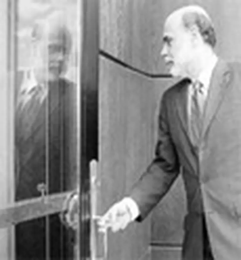 Bernanke vuelve a priorizar el crecimiento frente a la inflación