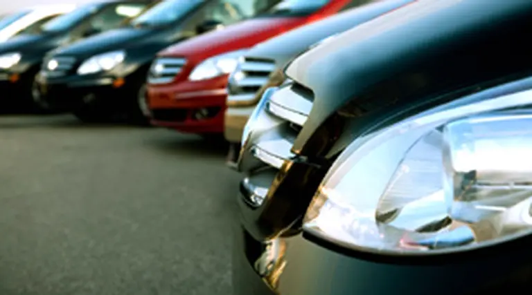 Qué opciones se manejan en el mercado para comprar un auto financiado