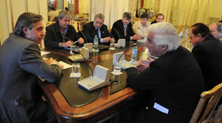 Sin acuerdo con el Gobierno por retenciones, se agiganta el miedo a nuevos paros