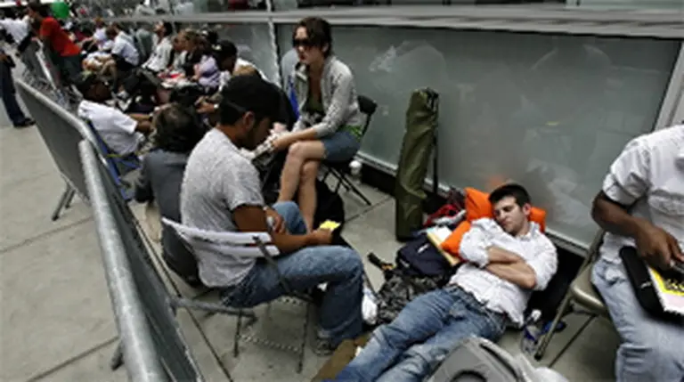 Ya hay colas de personas que esperan al nuevo iPhone