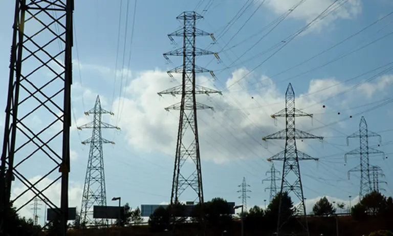 Pérez Companc quiere comprar la participación del Estado en Transener